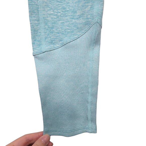 Alo Yoga High-Waist Alosoft Lounge Legging in Blue Quartz Heather - Picture 5 of 10